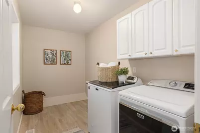 4181 Point White Drive NE, Bainbridge Island, WA 98110 - Photo 21