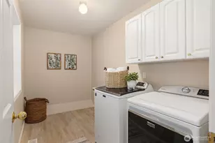 4181 Point White Dr NE, Bainbridge Island, WA 98110 - Photo 21