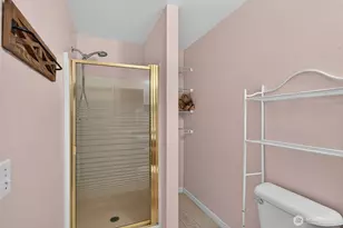 17701 Hillside Ct, Arlington, WA 98223 - Photo 15