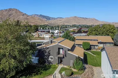 10 S Cove #A-3, Wenatchee, WA 98801 - Photo 3