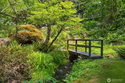 20200 37th Avenue NE, Lake Forest Park, WA 98155 - Photo 31