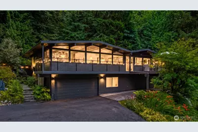 20200 37th Avenue NE, Lake Forest Park, WA 98155 - Photo 1