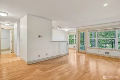 22910 90th Avenue W #E304, Edmonds, WA 98026 - Photo 5
