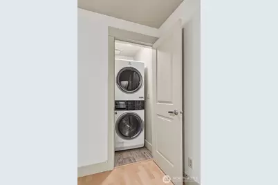 22910 90th Avenue W #E304, Edmonds, WA 98026 - Photo 17