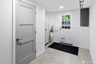 6894 NE Koura Rd, Bainbridge Island, WA 98110 - Photo 27