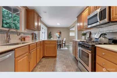 1235 25 Street SE, Auburn, WA 98002 - Photo 7