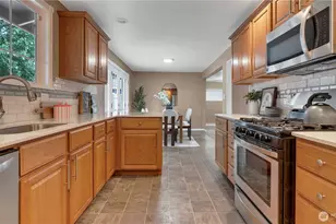 1235 25th St SE, Auburn, WA 98002 - Photo 7