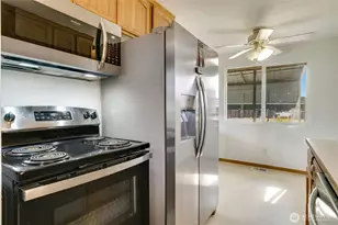 30521 1st Pl SW, Federal Way, WA 98023 - Photo 9