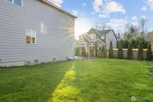 7915 165th St Ct E, Puyallup, WA 98375 - Photo 29