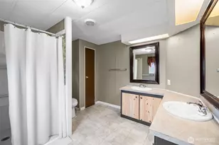 2725 E Fir St, Mount Vernon, WA 98273 - Photo 25