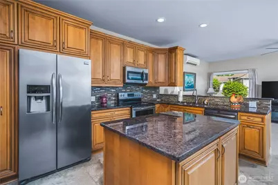 3904 Fidalgo Bay Road, Anacortes, WA 98221 - Photo 33