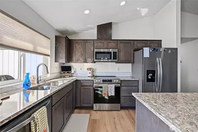 812 E Casacde Street, Othello, WA 99344 - Photo 3