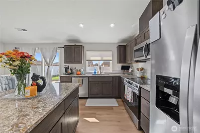 812 E Casacde Street, Othello, WA 99344 - Photo 7