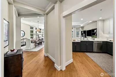 520 6th Avenue #2001, Kirkland, WA 98033 - Photo 3