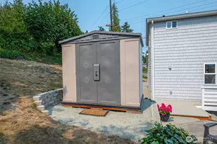 13327 Satterlee Rd, Anacortes, WA 98221 - Photo 33