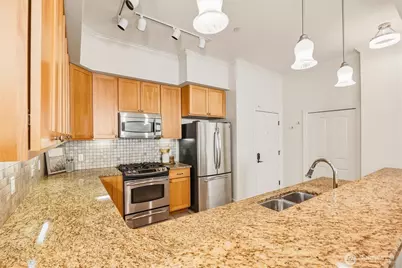 1101 McKenzie Ave #306, Bellingham, WA 98225 - Photo 11