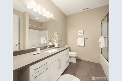 4025 Burton Place W, Seattle, WA 98199 - Photo 25