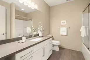 4025 Burton Pl W, Seattle, WA 98199 - Photo 25