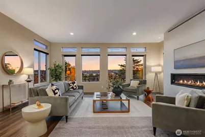 4025 Burton Place W, Seattle, WA 98199 - Photo 3