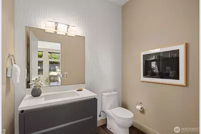 4025 Burton Place W, Seattle, WA 98199 - Photo 13