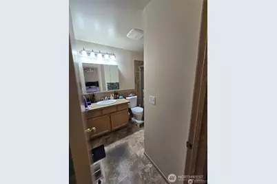 15407 8th Avenue E, Tacoma, WA 98445 - Photo 11