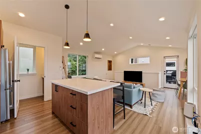 6014 35th Avenue NW, Seattle, WA 98107 - Photo 11