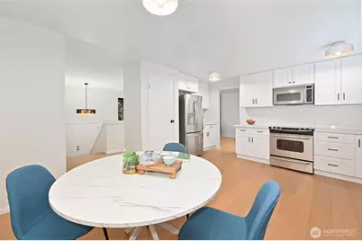 10026 NE 140th St, Kirkland, WA 98034 - Photo 5