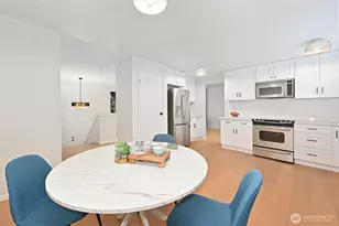 10026 NE 140th St, Kirkland, WA 98034 - Photo 5