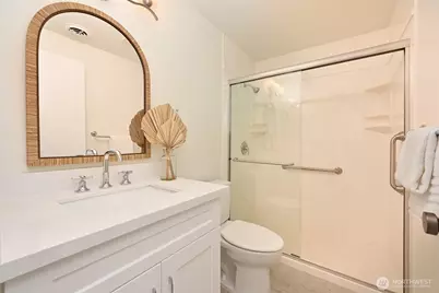10026 NE 140th St, Kirkland, WA 98034 - Photo 15