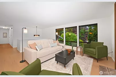 10026 NE 140th St, Kirkland, WA 98034 - Photo 3