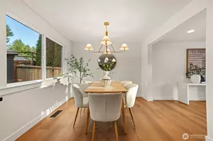 11516 Bartlett Ave NE, Seattle, WA 98125 - Photo 13