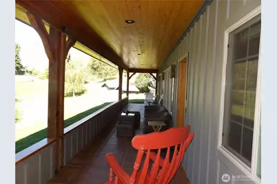 2132 Sinlakekin Road, Loomis, WA 98827 - Photo 15