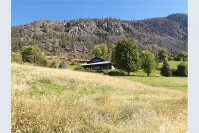 2132 Sinlakekin Road, Loomis, WA 98827 - Photo 3