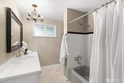 418 2nd Avenue N, Edmonds, WA 98020 - Photo 23