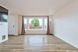 5902 Broadway, Everett, WA 98203 - Photo 13