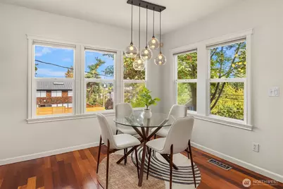 1633 27th Avenue, Seattle, WA 98122 - Photo 5