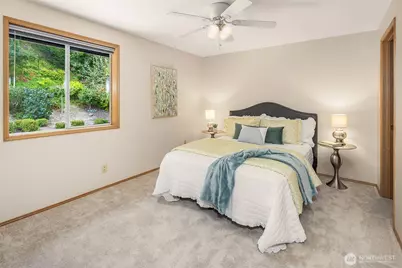 3011 197th Avenue SE, Sammamish, WA 98075 - Photo 25
