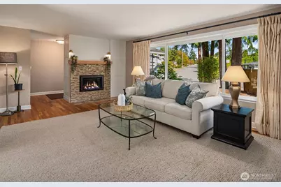 1825 Camas Avenue NE, Renton, WA 98056 - Photo 5