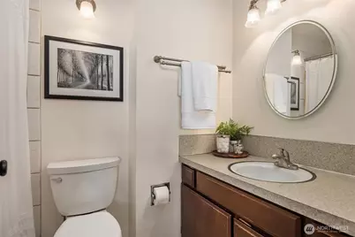 1825 Camas Avenue NE, Renton, WA 98056 - Photo 19