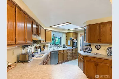 2500 S 370th Street #101, Federal Way, WA 98003 - Photo 11