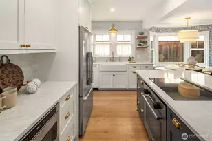 5019 36th Ave NE, Seattle, WA 98105 - Photo 9