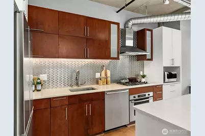 2720 3rd Avenue #405, Seattle, WA 98121 - Photo 7