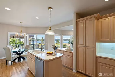 642 9th Court, Fox Island, WA 98333 - Photo 17