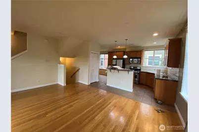 3637 Wallingford Avenue N #B, Seattle, WA 98103 - Photo 5