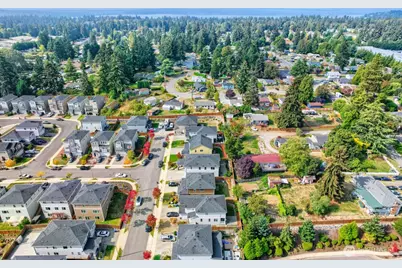 1030 S 195th Place, Des Moines, WA 98148 - Photo 37