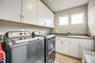 1030 S 195th Place, Des Moines, WA 98148 - Photo 21