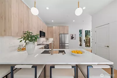 14338 Bagley Avenue N #B, Seattle, WA 98133 - Photo 13