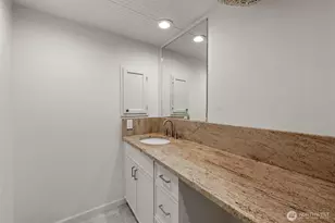 1605 5th Ave N, Seattle, WA 98109 - Photo 15