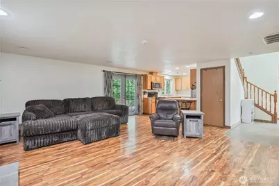 809 Melton Road, Castle Rock, WA 98611 - Photo 9