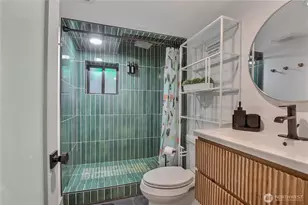 4006 Corliss Ave N, Seattle, WA 98103 - Photo 23